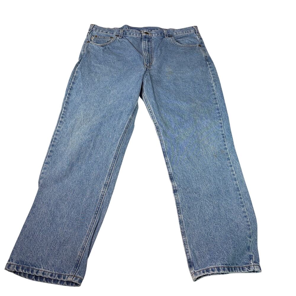 Carhartt Mens traditional fit denim jeans. Size 40 x 30. Relaxed, straight leg